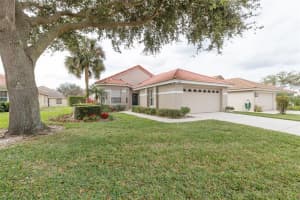 213 Lake Region Blvd S, Winter Haven, FL 33881, Sold 03/22/22