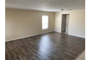 325 FISH HAWK DR, WINTER HAVEN, FL 33884 Sold 07/25/22