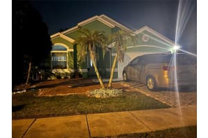 223 Lake Davenport Estates Dr, Davenport, FL 33897, Sold 05/26/22