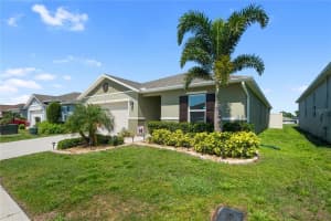 543 Highfin Dr, Winter Haven, FL 33881, Sold 06/27/22