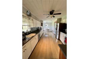 3 SUN AIR BLVD E, HAINES CITY, FL 33844 Sold 07/12/22