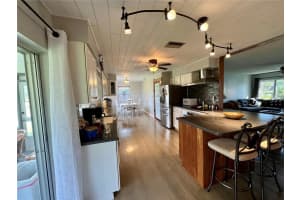 3 SUN AIR BLVD E, HAINES CITY, FL 33844 Sold 07/12/22