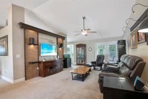 8633 Plantation Ridge Blvd, Lakeland, FL 33809, Sold 05/27/22