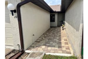 2492 Hartridge Point Dr W, Winter Haven, FL 33881, Sold 04/15/22