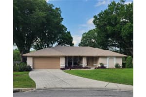 8035 Ridge Pointe Dr E, Lakeland, FL 33810, Sold 05/18/22
