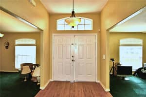 7107 SUMMIT DR, WINTER HAVEN, FL 33884 Sold 08/29/22