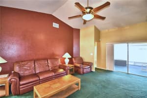 7107 SUMMIT DR, WINTER HAVEN, FL 33884 Sold 08/29/22