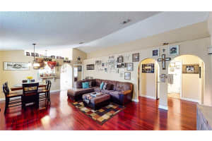 3151 WHISPERING TRAILS ST, WINTER HAVEN, FL 33884 Sold 08/31/22