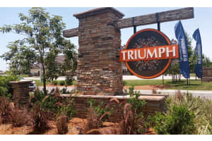 8545 TRIUMPH CIR, WILDWOOD, FL 34785 Sold 02/03/23