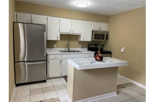 1097 Old S Dr, Lakeland, FL 33811, Sold 05/25/22