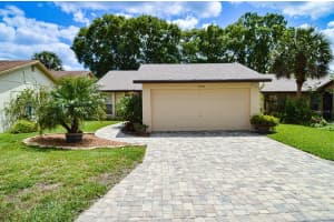 3949 Cypress Landing, Winter Haven, FL 33884, Sold 06/03/22
