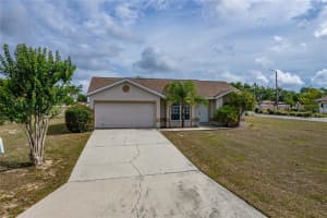 701 Hunt Dr, Lake Wales, FL 33853, Sold 06/23/22