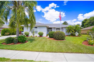 148 Winona Cir, Auburndale, FL 33823, Sold 06/27/22