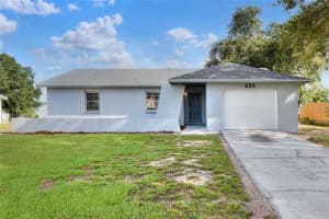 225 LAKE THOMAS DR, WINTER HAVEN, FL 33880 Sold 08/17/22