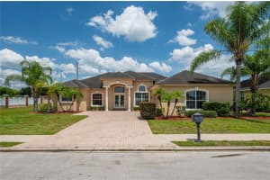 5404 PEBBLE BEACH DR, LAKELAND, FL 33812 Sold 02/14/23