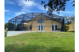 1933 SOUTHERN DUNES BLVD, HAINES CITY, FL 33844 Sold 07/27/22