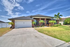 1593 DOVES VIEW CIR, AUBURNDALE, FL 33823 Sold 07/14/22
