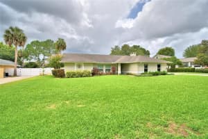 405 HORSESHOE LN, WINTER HAVEN, FL 33881 Sold 07/11/22