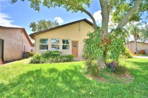 4309 LARRYS LAGOON, WINTER HAVEN, FL 33884 Sold 06/30/22