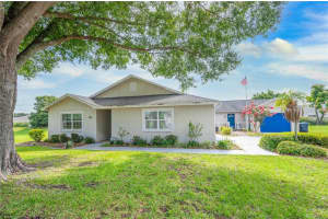 128 BRAD CIR, WINTER HAVEN, FL 33880 Sold 10/27/22