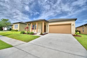 492 EAGLE CREST DR, HAINES CITY, FL 33844 Sold 08/30/22