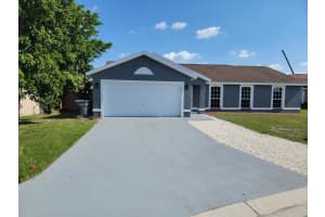 1054 SUMMER GLEN DR, WINTER HAVEN, FL 33880 Sold 08/16/22