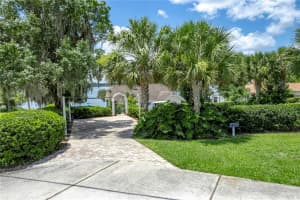 1632 HIGHLAND PARK DR S, LAKE WALES, FL 33898 Sold 08/30/22