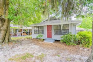 514 WALNUT ST, AUBURNDALE, FL 33823 Sold 09/01/22