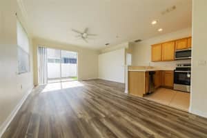 6372 SEDGEFORD DR, LAKELAND, FL 33811 Sold 07/29/22