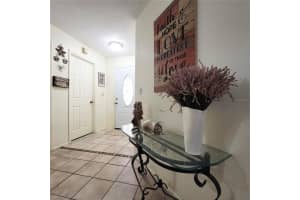 332 SAND PINE TRL, WINTER HAVEN, FL 33880 Sold 08/10/22
