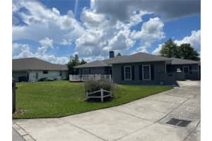 922 VAN DR, AUBURNDALE, FL 33823 Sold 08/03/22