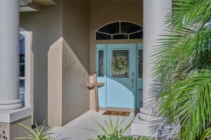653 HART LAKE DR, WINTER HAVEN, FL 33884 Sold 08/19/22