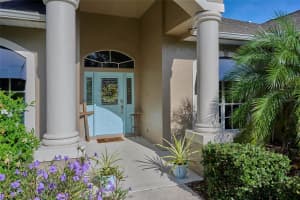 653 HART LAKE DR, WINTER HAVEN, FL 33884 Sold 08/19/22