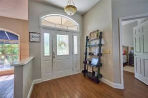 653 HART LAKE DR, WINTER HAVEN, FL 33884 Sold 08/19/22