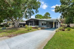 481 VILLAGE CIR SW, WINTER HAVEN, FL 33880 Sold 08/02/22