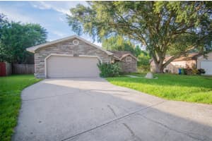 1064 SUNSHINE WAY SW, WINTER HAVEN, FL 33880 Sold 09/14/22