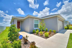 554 VALENTINA LN, AUBURNDALE, FL 33823 Sold 02/28/23