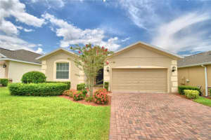 3712 HUNTINGTON LN, WINTER HAVEN, FL 33884 Sold 04/21/23