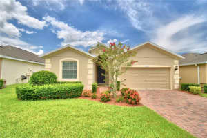 3712 HUNTINGTON LN, WINTER HAVEN, FL 33884 Sold 04/21/23