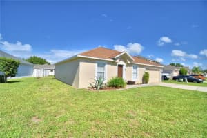 3915 WARBLER DR, WINTER HAVEN, FL 33880 Sold 09/20/22