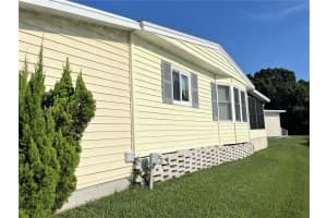 125 JANA CIR, AUBURNDALE, FL 33823 Sold 01/27/23