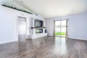 1806 WALLACE MANOR LN, WINTER HAVEN, FL 33880 Sold 09/27/22