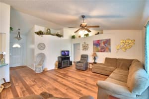 2805 JENNIFER DR, LAKELAND, FL 33810 Sold 11/18/22