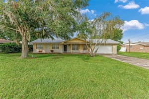 602 PARADISE ISLAND WAY, HAINES CITY, FL 33844 Sold 11/11/22