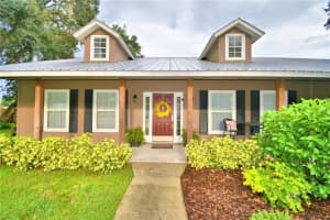2122 WILDWOOD LN, AUBURNDALE, FL 33823 Sold 11/17/22