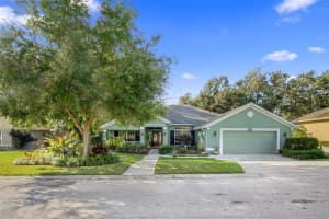 1652 DOVES VIEW CIR, AUBURNDALE, FL 33823 Sold 12/06/22