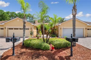 1513 VIENNA SQUARE DR, WINTER HAVEN, FL 33884 Sold 11/17/22