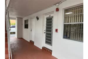 15 SE 13th St, Boca Raton, FL 33432, Sold 03/30/23