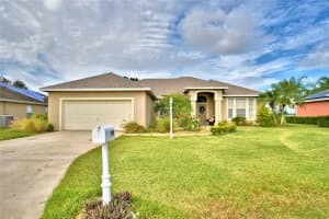204 TERRANOVA BLVD, WINTER HAVEN, FL 33884 Sold 02/27/23
