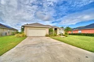 204 TERRANOVA BLVD, WINTER HAVEN, FL 33884 Sold 02/27/23